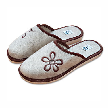 Šľapky filcové uzavreté dámske