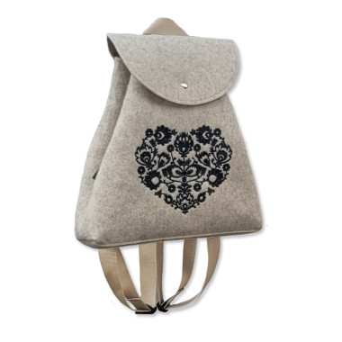 Batoh filc - Srdiečko