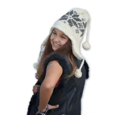 Zimná ručne pletená vlnená čiapka