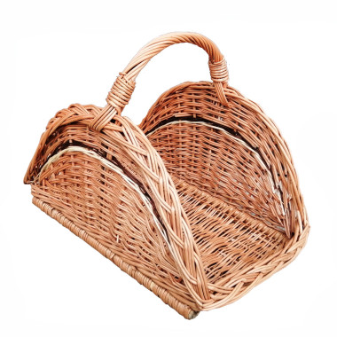 Prútený kôš na drevo