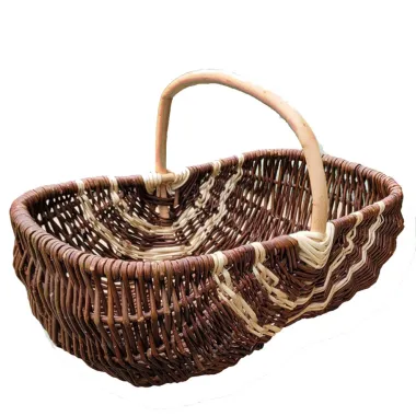 Prútený košík na ovocie