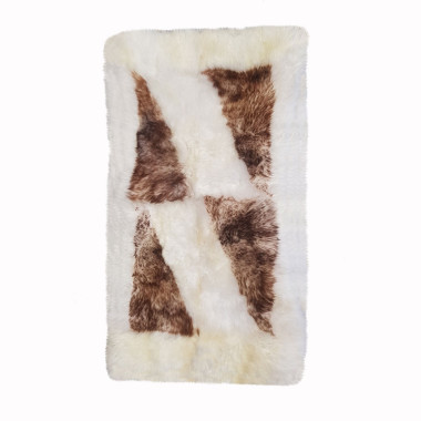 Koberček z ovčích koží