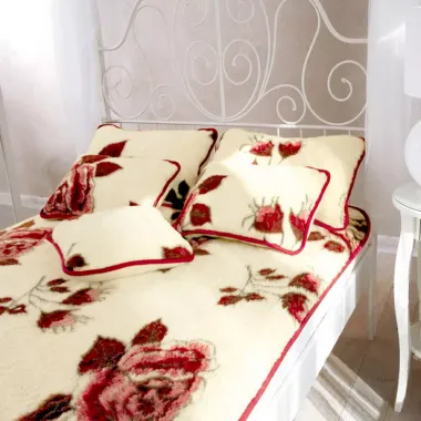 Posteľná súprava z ovčej vlny - RUŽA 