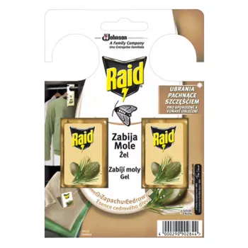 RAID Háčik proti šatňovým moliam s vôňou cédra 2 ks