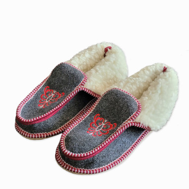 Dámske členkové filcové papuče